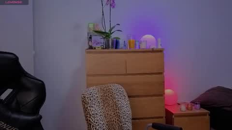 Snapshot of latin_luxury_i chatting on 13, 10, 2025 Free OF online show from 13, 10, 2025