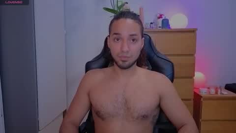 Snapshot of latin_luxury_i chatting on 15, 10, 2025 Free OF online show from 15, 10, 2025