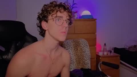 Snapshot of latin_luxury_i chatting on 19, 10, 2025 Free OF online show from 19, 10, 2025