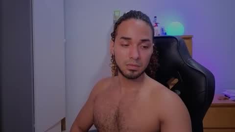 Snapshot of latin_luxury_i chatting on 20, 10, 2025 Free OF online show from 20, 10, 2025