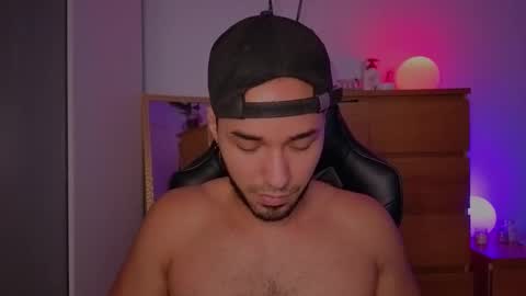 Snapshot of latin_luxury_i chatting on 22, 10, 2025 Free OF online show from 22, 10, 2025