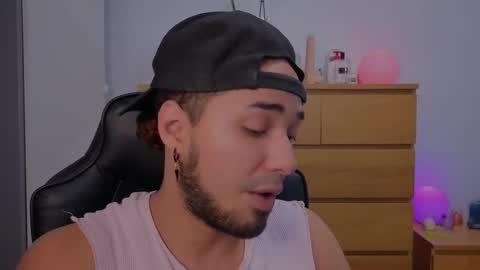 Snapshot of latin_luxury_i chatting on 29, 10, 2025 Free OF online show from 29, 10, 2025