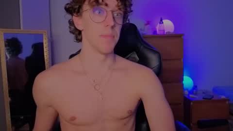 Snapshot of latin_luxury_i chatting on 15, 11, 2025 Free OF online show from 15, 11, 2025