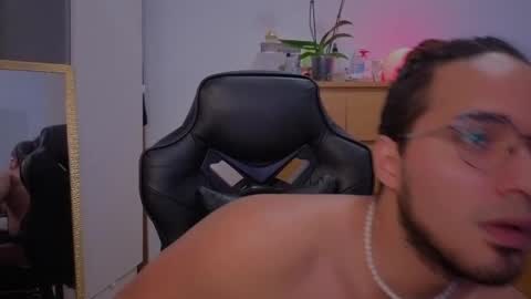 Snapshot of latin_luxury_i chatting on 17, 11, 2025 Free OF online show from 17, 11, 2025