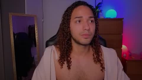 Snapshot of latin_luxury_i chatting on 26, 11, 2025 Free OF online show from 26, 11, 2025