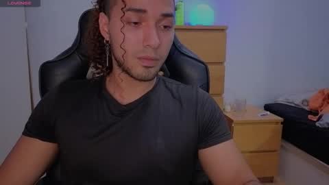 Snapshot of latin_luxury_i chatting on 1, 12, 2025 Free OF online show from 1, 12, 2025