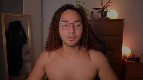 Snapshot of latin_luxury_i chatting on 16, 12, 2025 Free OF online show from 16, 12, 2025