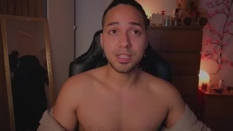 Snapshot of latin_luxury_i chatting on 13, 3, 2026 Free OF online show from 13, 3, 2026