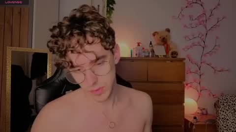 Snapshot of latin_luxury_i chatting on 4, 4, 2026 Free OF online show from 4, 4, 2026