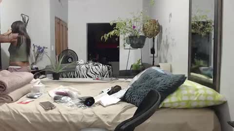 M E G A N  online show from 2, 12, 2025