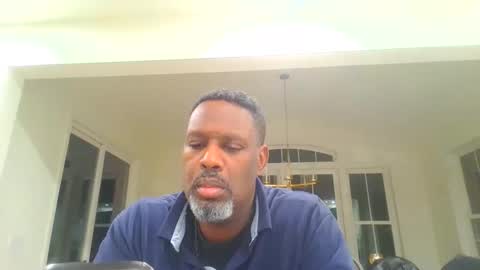 Snapshot of latinabeautycollection chatting on 19, 11, 2025 Latinabeautycollection online show from 19, 11, 2025