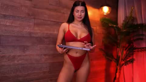 Latina online show from 25, 10, 2025