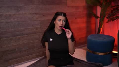 Latina online show from 29, 11, 2025