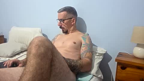 Snapshot of latinheat95 chatting on 4, 5, 2026 latinheat95 online show from 4, 5, 2026