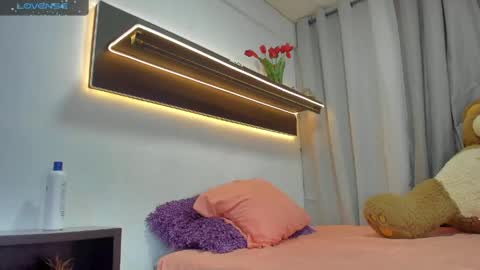 Snapshot of latinlove_sexygirls chatting on 5, 6, 2026 Vanessa online show from 5, 6, 2026