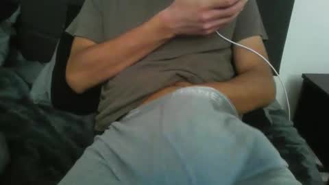 Snapshot of latinman7945 chatting on 20, 4, 2026 latinman7945 online show from 20, 4, 2026