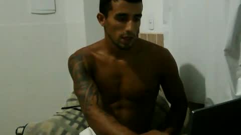 Snapshot of latinmarian chatting on 1, 4, 2026 latinmarian online show from 1, 4, 2026