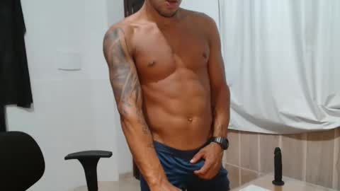 Snapshot of latinmarian chatting on 23, 4, 2026 latinmarian online show from 23, 4, 2026