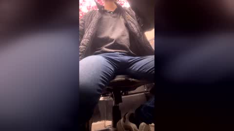 Snapshot of latinnloversxx chatting on 2, 12, 2025 latinnloversxx online show from 2, 12, 2025