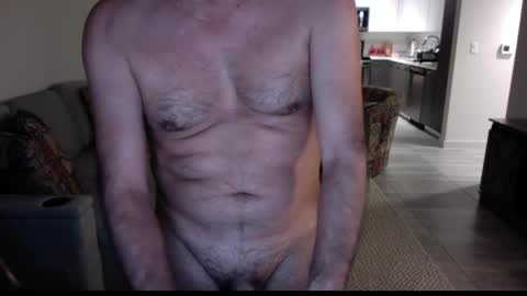 QS - INDEPENDENT MODEL online show from 1, 3, 2025