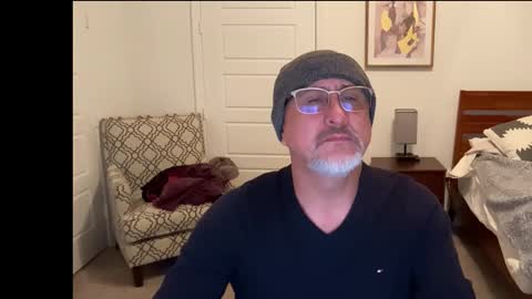 Snapshot of latinnous chatting on 19, 1, 2026 QS - INDEPENDENT MODEL online show from 19, 1, 2026