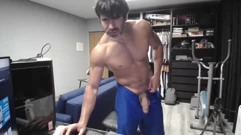 Snapshot of latino23bom chatting on 9, 9, 2025 sam online show from 9, 9, 2025