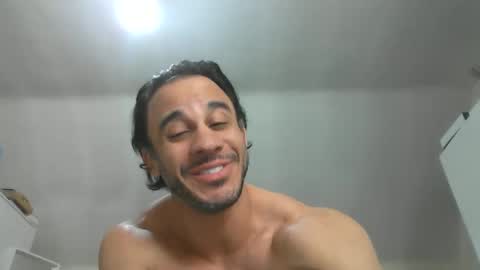 Snapshot of latino_rodri chatting on 15, 5, 2026 latino_rodri online show from 15, 5, 2026