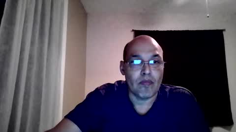 Snapshot of latinoinfla chatting on 18, 3, 2026 latinoinfla online show from 18, 3, 2026