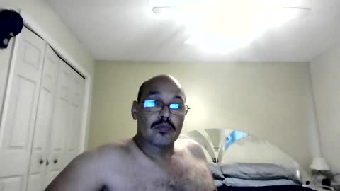 Snapshot of latinoinfla chatting on 25, 7, 2026 latinoinfla online show from 25, 7, 2026