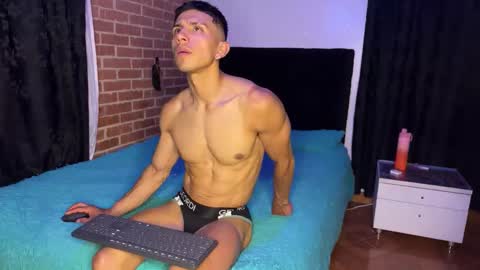 Snapshot of latinosadictosalsexo chatting on 2, 4, 2026 latinosadictosalsexo online show from 2, 4, 2026