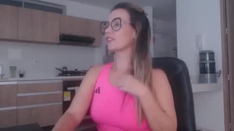 Snapshot of latinpaprika chatting on 20, 3, 2026 latinpaprika online show from 20, 3, 2026