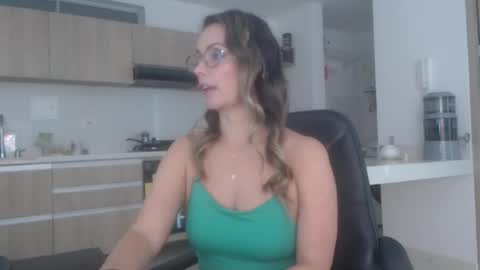 Snapshot of latinpaprika chatting on 23, 3, 2026 latinpaprika online show from 23, 3, 2026