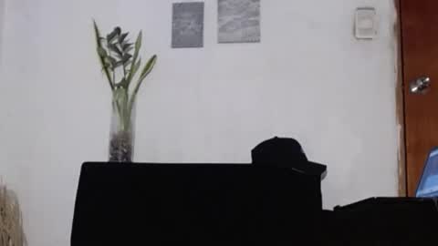 Snapshot of latinsex2501 chatting on 12, 2, 2026 Aaron online show from 12, 2, 2026