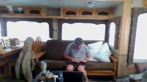 Snapshot of latniter742349 chatting on 25, 2, 2025 latniter online show from 25, 2, 2025