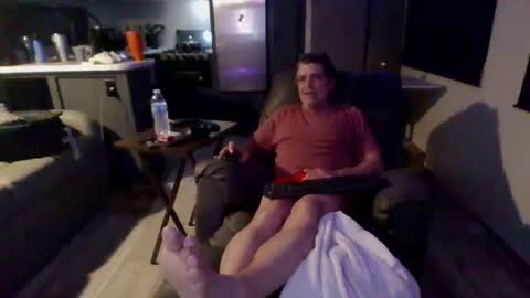 Snapshot of latniter742349 chatting on 6, 3, 2025 latniter online show from 6, 3, 2025