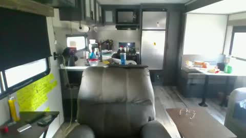 Snapshot of latniter742349 chatting on 26, 10, 2025 latniter online show from 26, 10, 2025