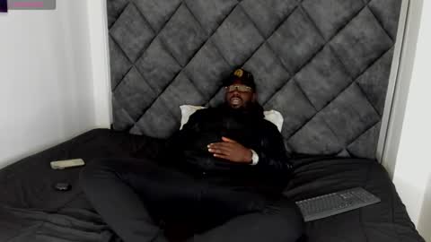 LEANDRO online show from 16, 10, 2025