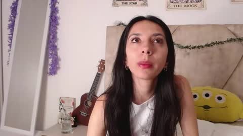 Laura online show from 24, 6, 2026