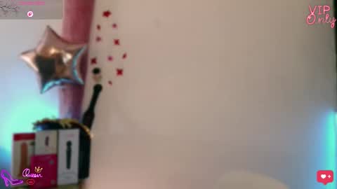 Snapshot of laujgray chatting on 17, 3, 2026 laujgray online show from 17, 3, 2026