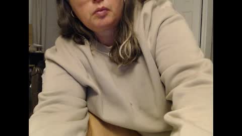 LauLauMa online show from 4, 11, 2025