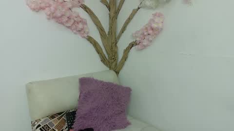 Snapshot of laura__castillo_ chatting on 10, 6, 2026 online show from 10, 6, 2026