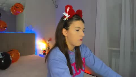 Laura online show from 24, 10, 2025