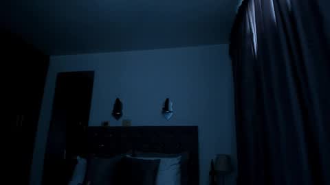   online show from 19, 2, 2025