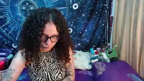  Wen  online show from 20, 1, 2025