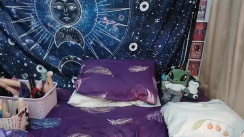  Wen  online show from 5, 2, 2025