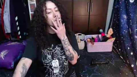  Wen  online show from 30, 10, 2025