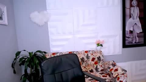 LAURA online show from 27, 2, 2026