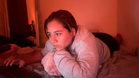 laura online show from 6, 4, 2026