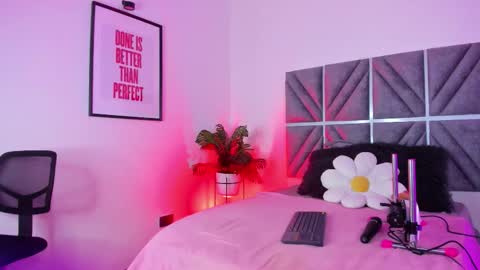 Snapshot of laura_dicardy chatting on 26, 3, 2026 laura_dicardy online show from 26, 3, 2026