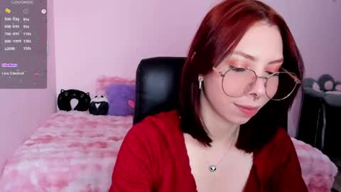 Snapshot of laura_olssen chatting on 30, 4, 2026 Kate online show from 30, 4, 2026
